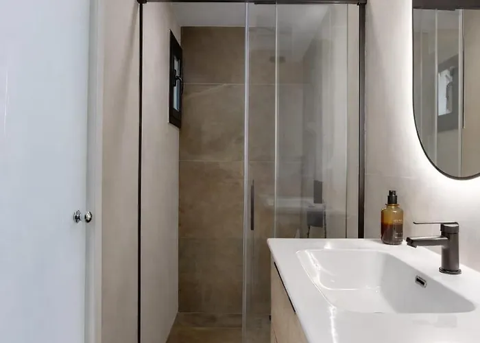 Winahost Diputacio Apartment *